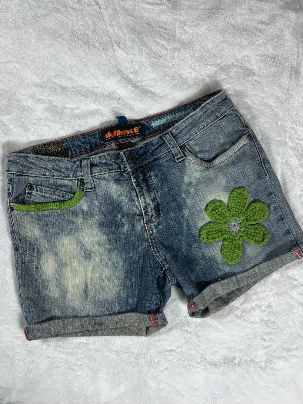 Vintage Y2K Dollhouse Denim Shorts Crochet Flower Patch